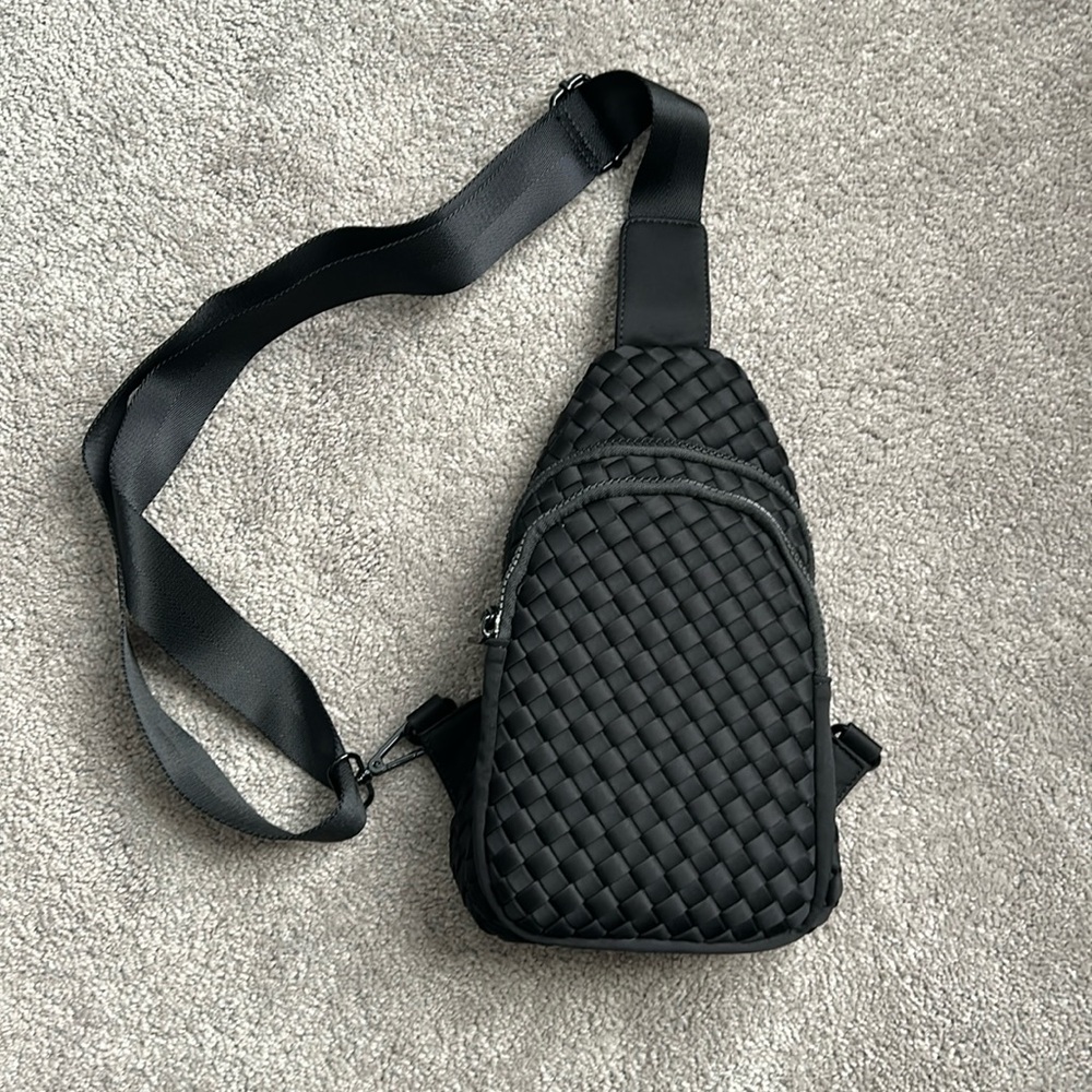 Anthropologie Sol & Selene bag